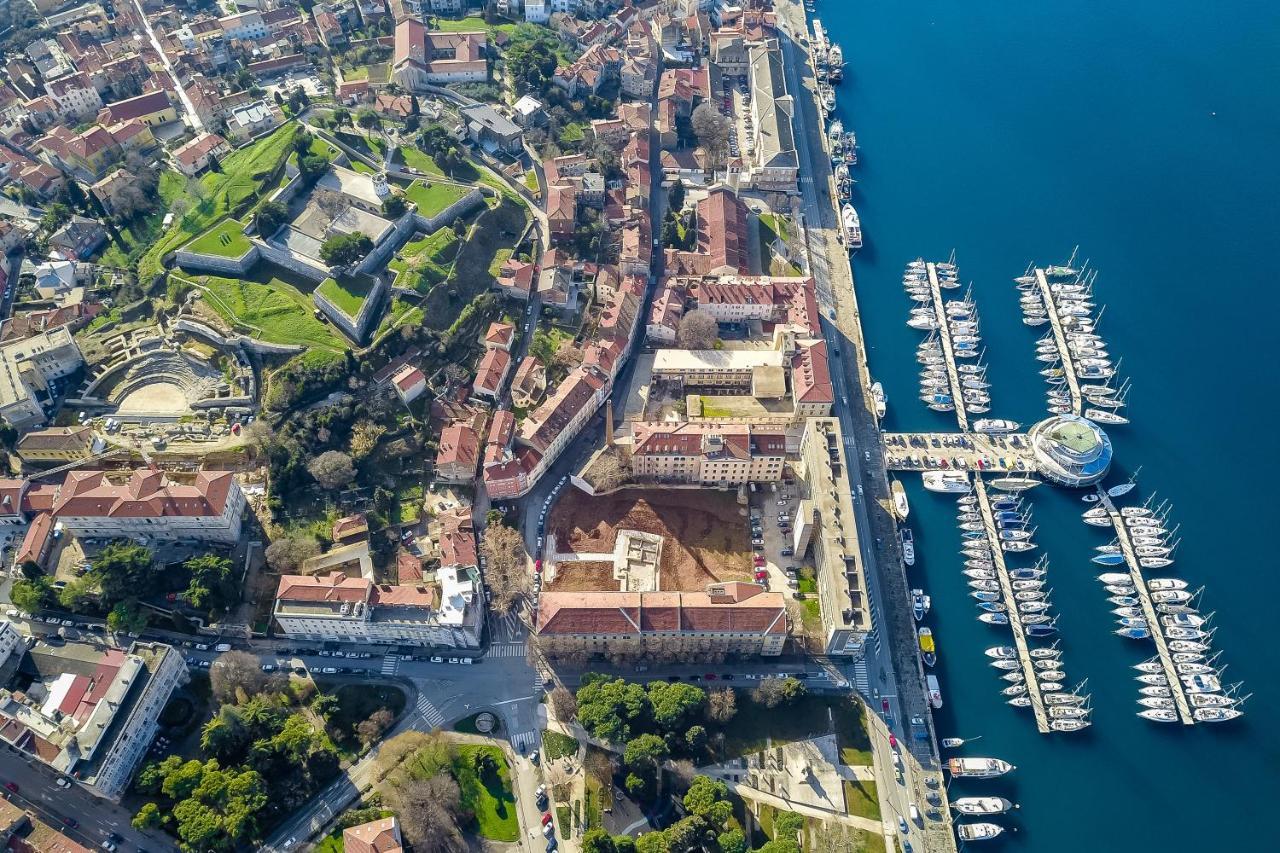 Sunny Apartment Ili Near Amfiteatar Pula Exterior foto